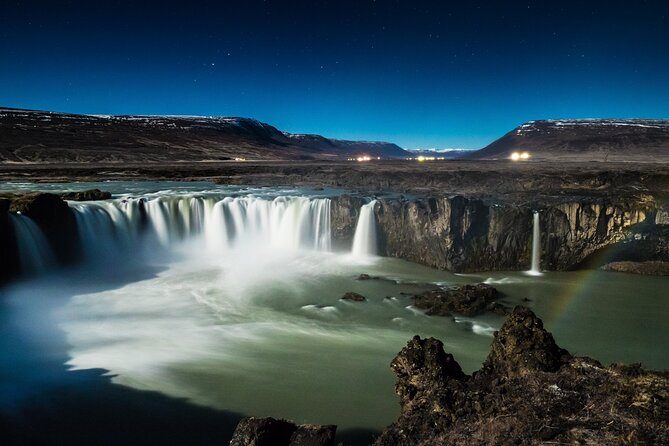 Private Tour from Akureyri of Goðafoss Waterfall of the Gods - Why Goðafoss makes such a good short outing from Akureyri