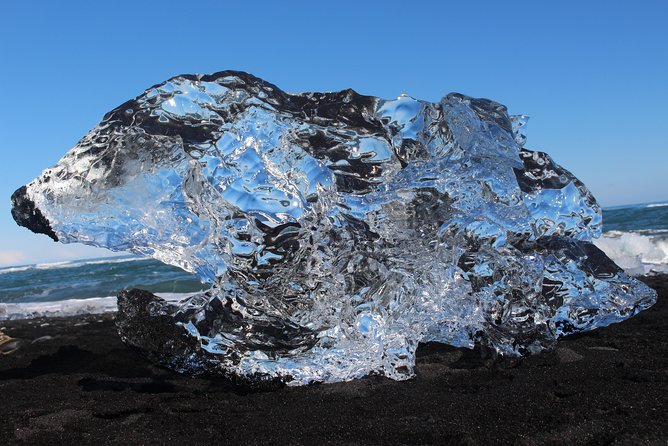 Private Tour Höfn: Jokulsárlón , Diamond Beach, Secret Glacier - Jökulsárlón: an hour beside moving ice