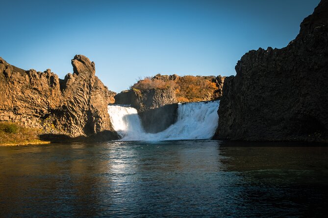 Private Tour of Valley of Tears and Highlands adventure - Sigoldufoss: a quick flash of blue