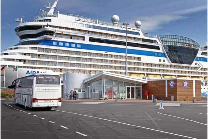 Private Transfer from Cruise Ship Port to Keflavik Int. Airport - Choosing Your Drop-Off at Keflavik