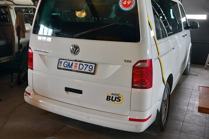 Private Transfer from Keflavik Airport to Reykjavik/surrounding - Flight delays and the human side of pickup