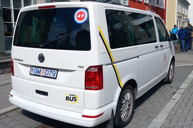 Private Transfer from Keflavik Airport to Reykjavik/surrounding - Private comfort versus a shared airport bus