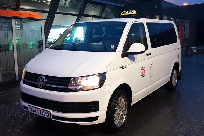 Private Transfer from Keflavik Airport to Reykjavik/surrounding - Why the vehicle choice matters