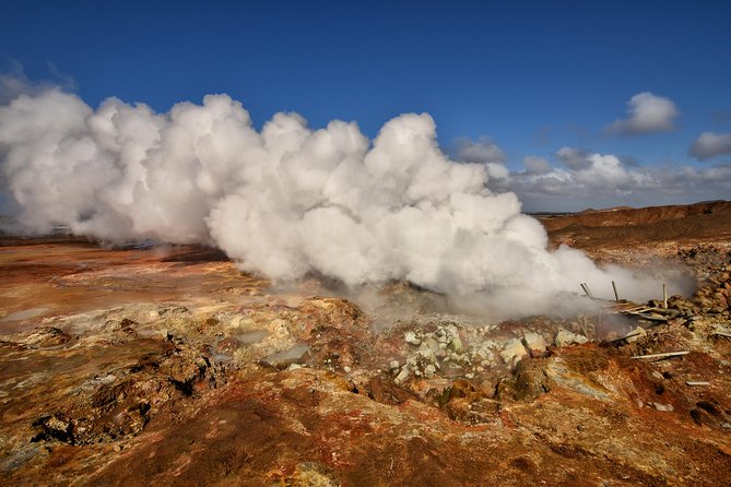 Reykjanes Geopark Small-Group Tour with Airport Transfer - The minibus ride from Reykjavík