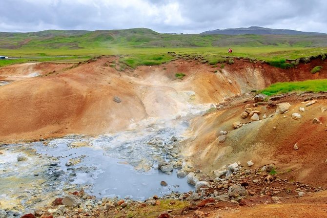 Reykjanes Peninsula Tour - Kleifarvatn adds space, water, and local legend
