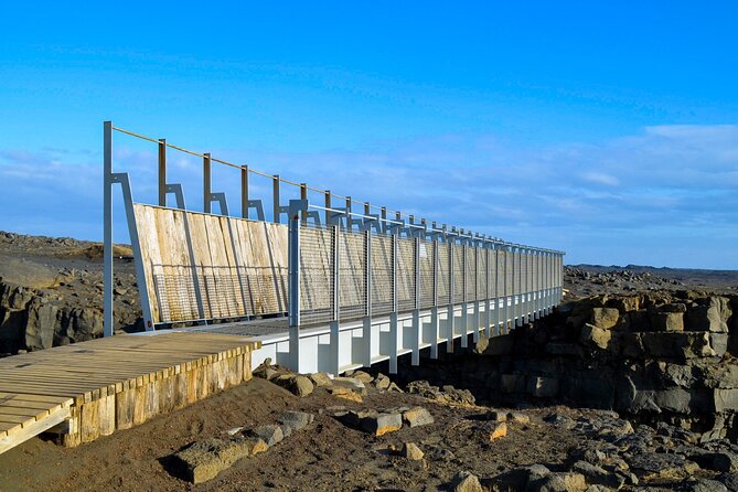 Reykjanes Peninsula: Volcanos & Blue Lagoon Self-Guided Tour - Blue Lagoon: geothermal context, not a spa ticket
