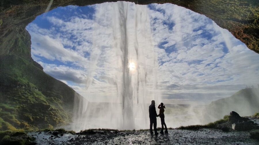 Reykjavík: 2-Day Tour with Icebergs, Glaciers & Waterfalls - Weather is part of the experience, not a footnote