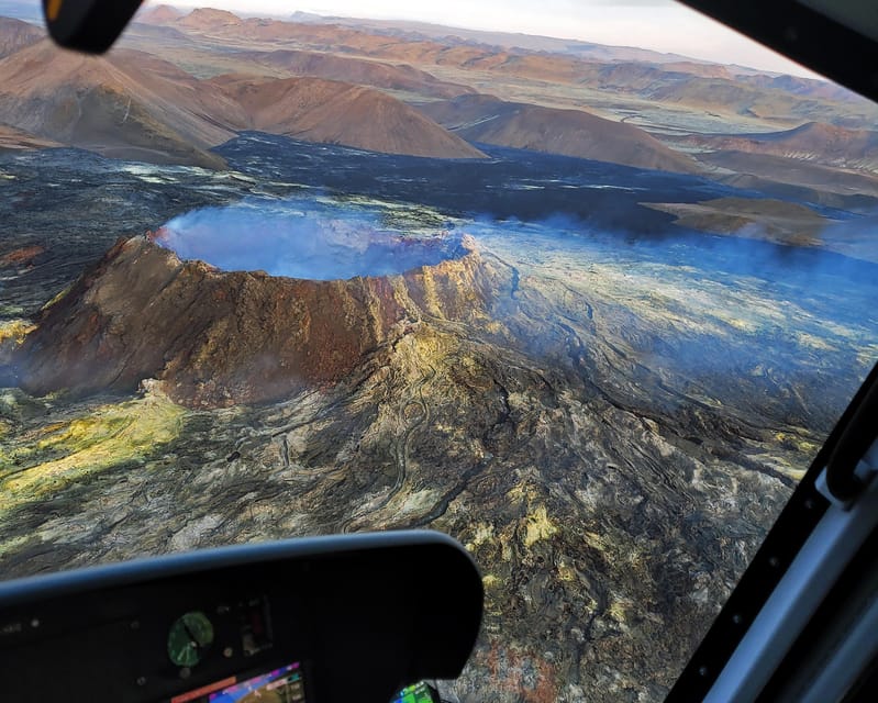 Reykjavik: 45-Minute Volcano Sightseeing Helicopter Tour - Practical tips for a better flight