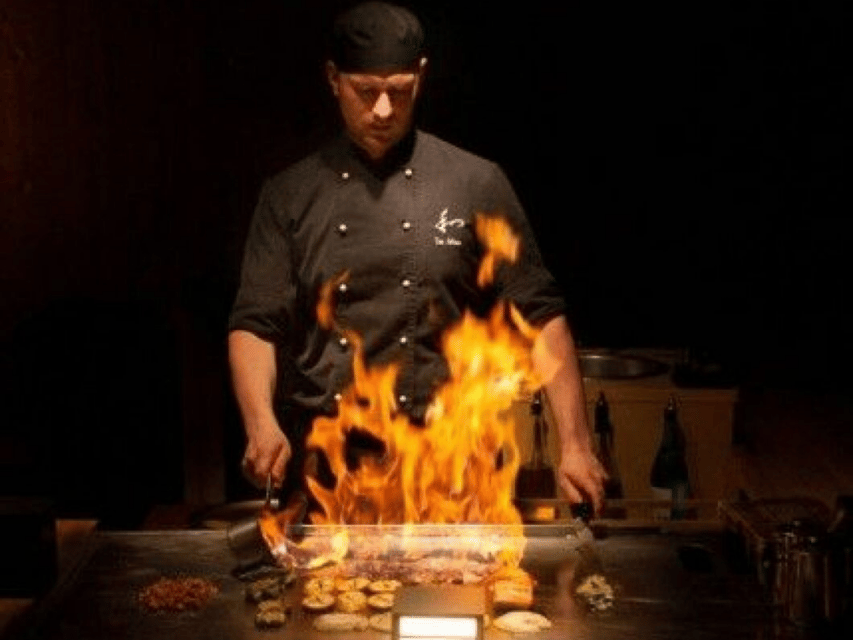 Reykjavík: 7-Course Teppanyaki Tasting Menu with Fire Show - A fiery welcome at Flame Restaurant and Bar