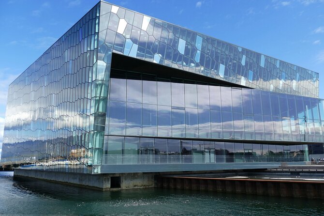 Reykjavik City Private Tour - Laugardalshöll and the Bobby Fischer connection