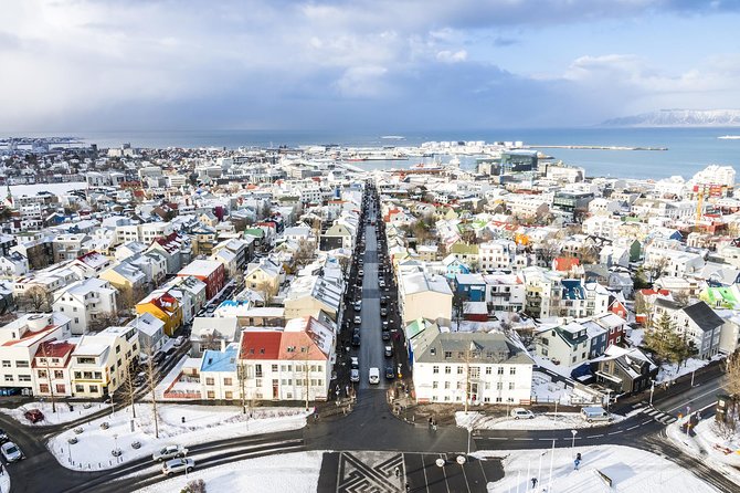 Reykjavik City Walking Tour - Walking through Þingholt and the City Pond