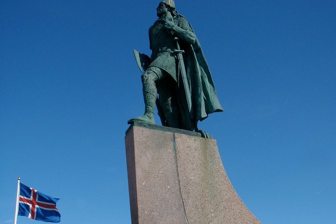 Reykjavik Food Tour and City Walk - PRIVATE TOUR - The old family-run restaurant and Icelandic staples