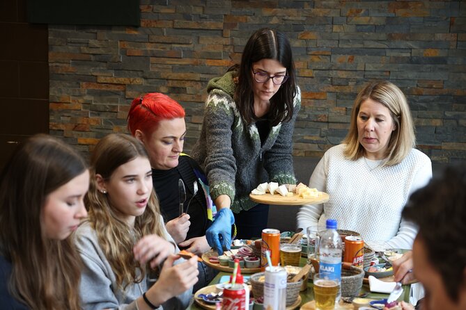 Reykjavik Food Tour - Supermarket Tour & Lunch at Microbrewery - What the small group means