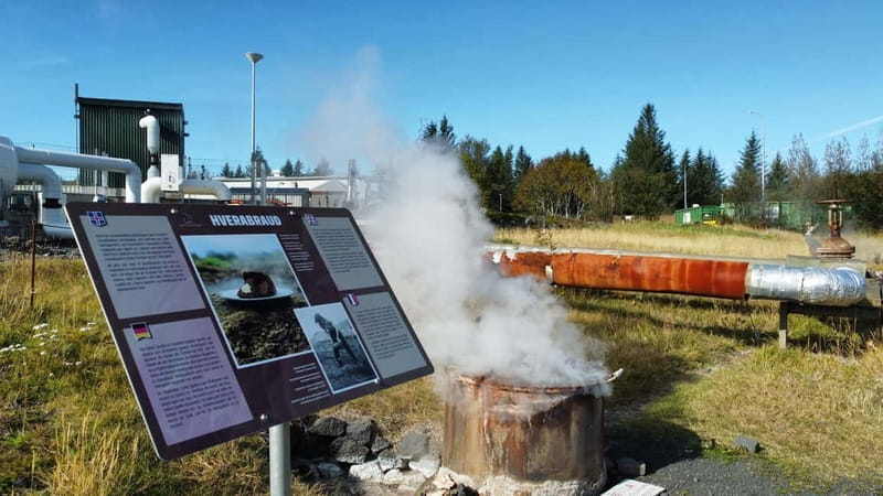 Reykjavík: Golden Circle, 2 Geysers & Geothermal Bakery Tour - Why the geothermal bakery changes the Golden Circle day