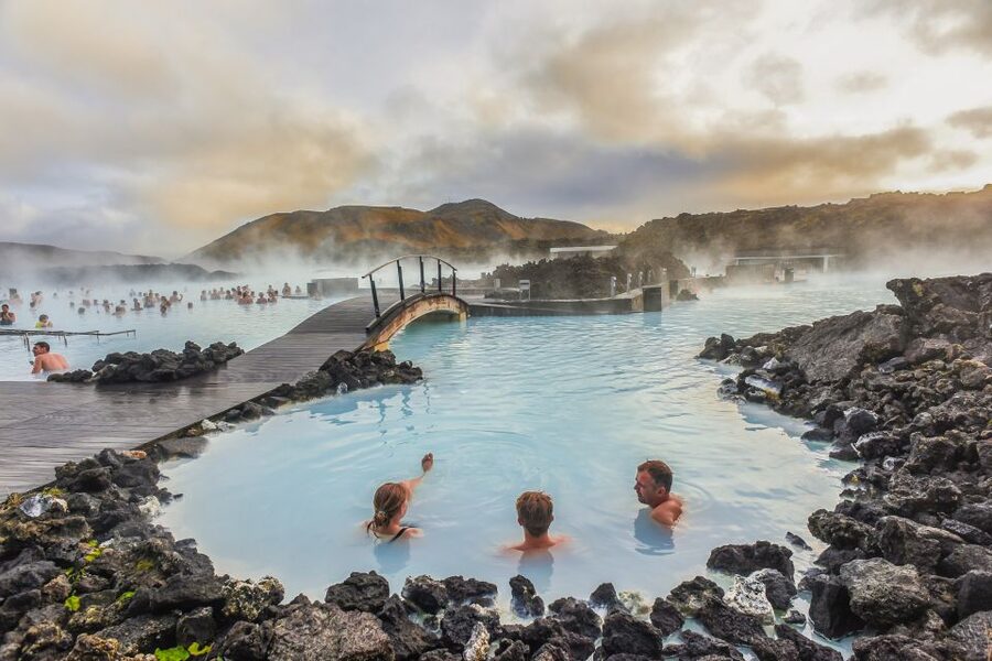 Reykjavík: Golden Circle, Blue Lagoon, and Aurora Tour - One long Iceland day from Reykjavík