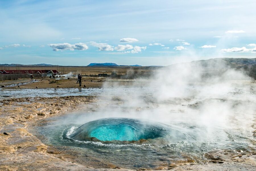 Reykjavik: Golden Circle Day Trip with Blue Lagoon Transfer - Thingvellir: two tectonic plates and Iceland’s national story