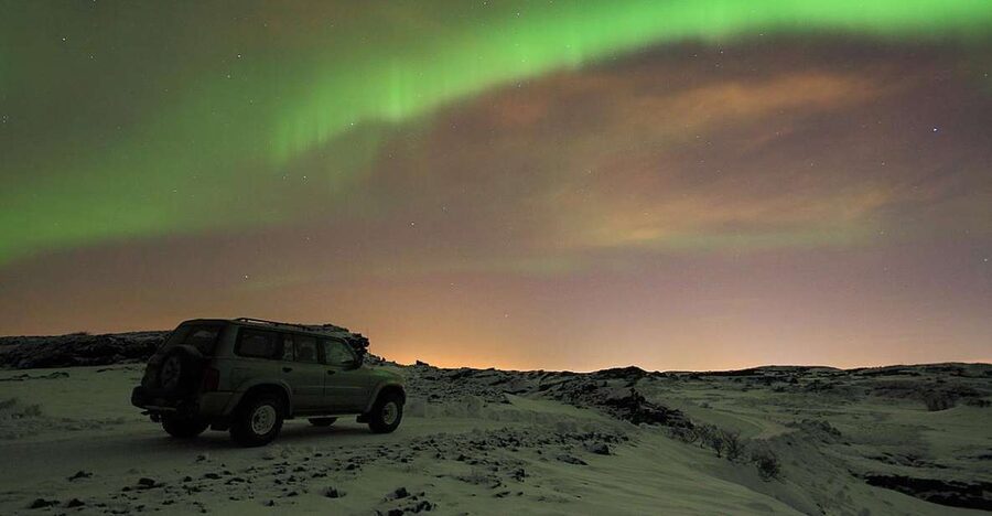 Reykjavik: Golden Circle & Northern Lights 4x4 Tour - Why this Golden Circle and aurora combination works