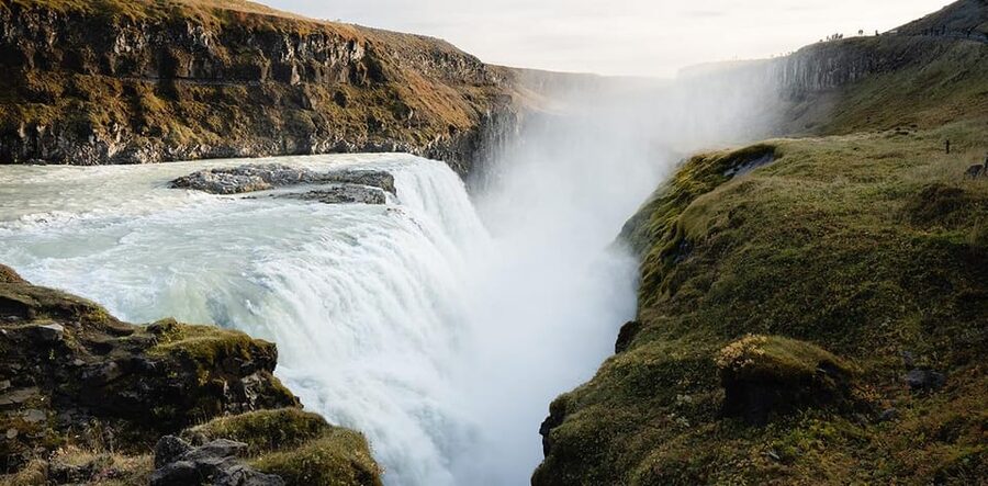 Reykjavik: Golden Circle Super Jeep Tour with Snowmobiling - What to bring, and what not to overlook