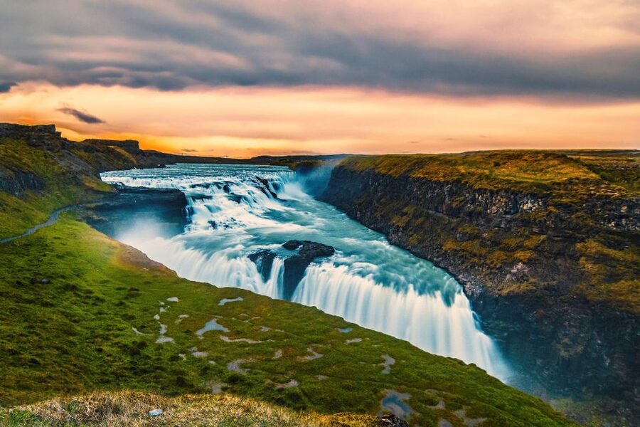 Reykjavik: Golden Circle, Tomato Farm and Kerið Crater Tour - Key points to know before booking