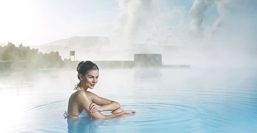 Reykjavik: Golden Circle Tour and Blue Lagoon Admission - The return to Reykjavik changes the feel of the day