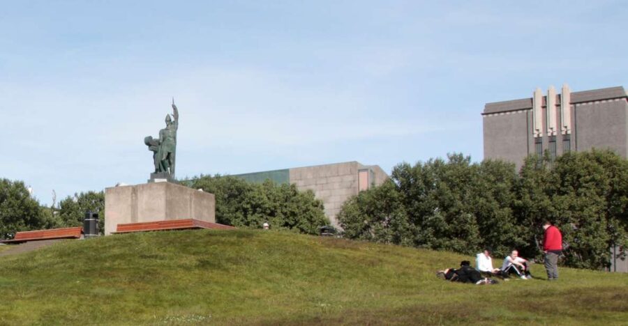 Reykjavik: Guided City Walking Tour - Key Points to Know Before You Go