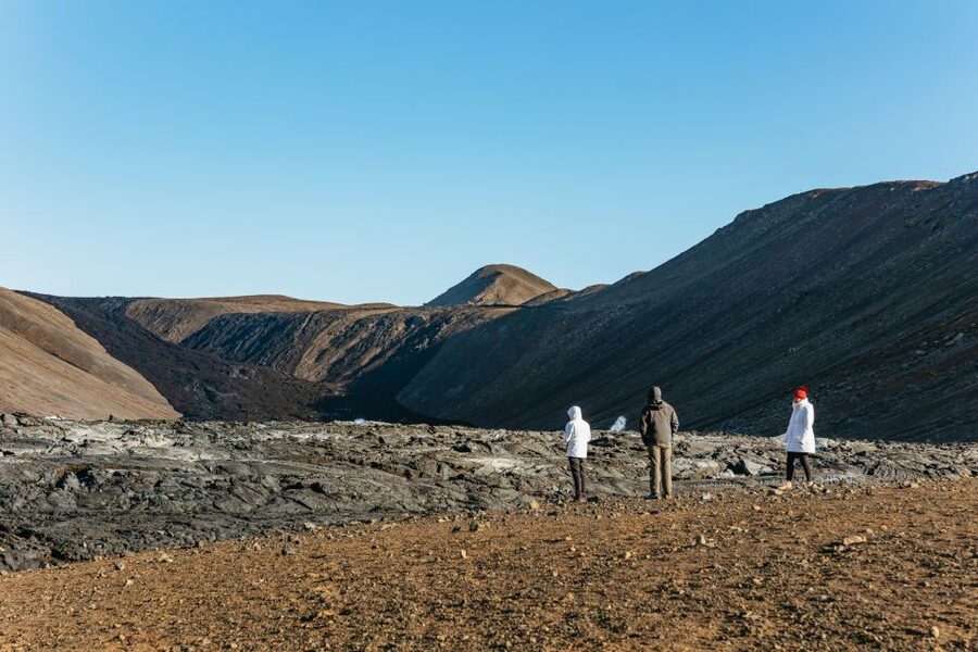 Reykjavik: Guided Tour to Volcano and Reykjanes Geopark - Fish and chips, with lunch extra