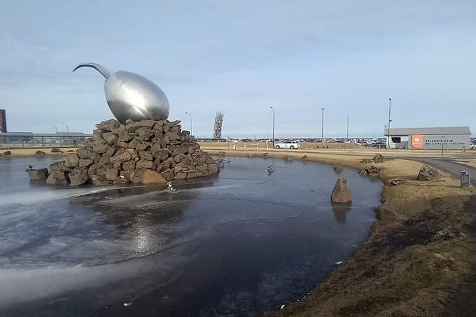 Reykjavik Iceland: Private Transfer to/from Keflavik Airport KEF - Is the Wi-Fi useful?
