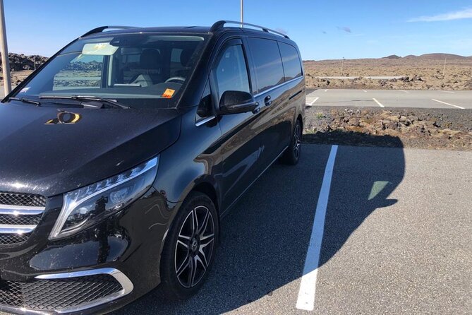 Reykjavik Iceland: Private Transfer to/from Keflavik Airport KEF - The airport to Reykjavik route