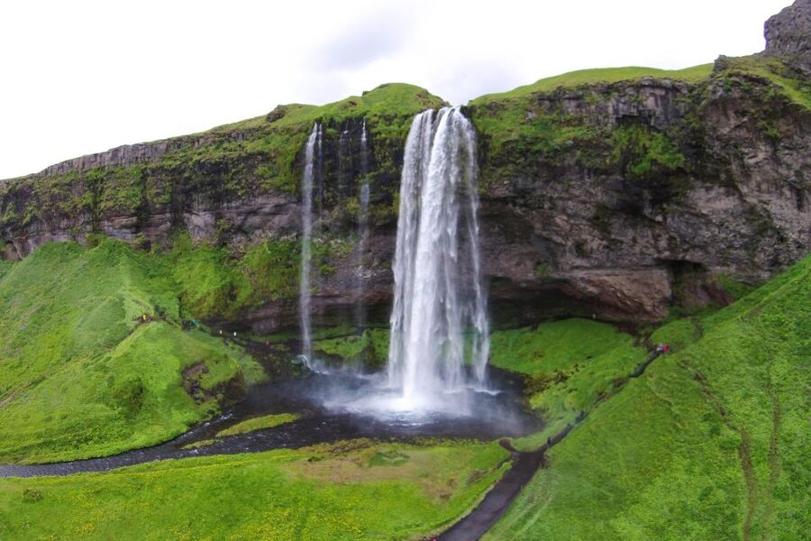 Reykjavik: Iceland South Coast & Glacier Snowmobile Tour - Skógafoss: Iceland’s broad curtain of water