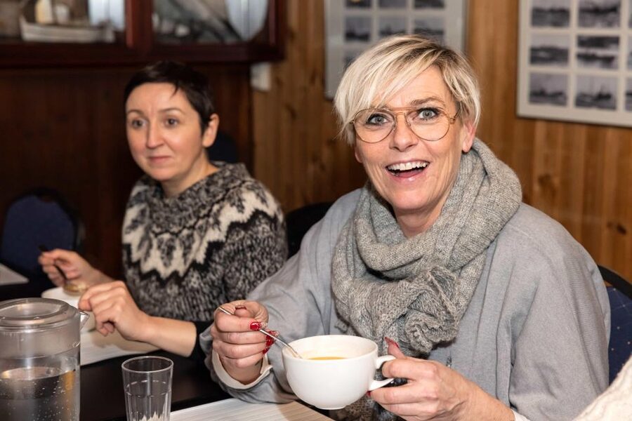 Reykjavik: Icelandic Food Tour - The famous hot dog and modern Icelandic eating