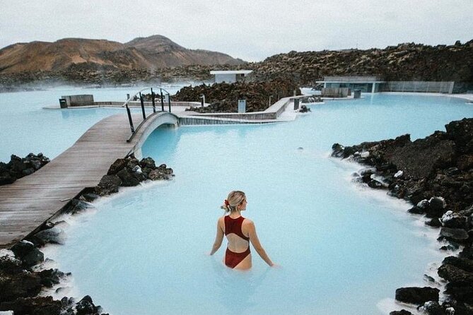 Reykjavík/Keflavík–Blue Lagoon, Silica & Retreat Transfer - Arriving at the Blue Lagoon