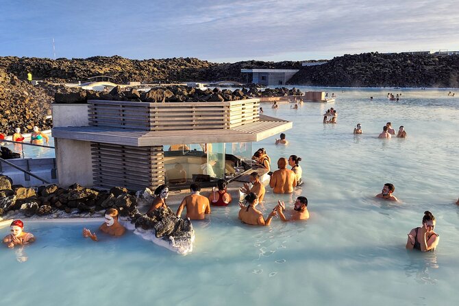 Reykjavík/Keflavík–Blue Lagoon, Silica & Retreat Transfer - From Keflavík Airport to the Blue Lagoon