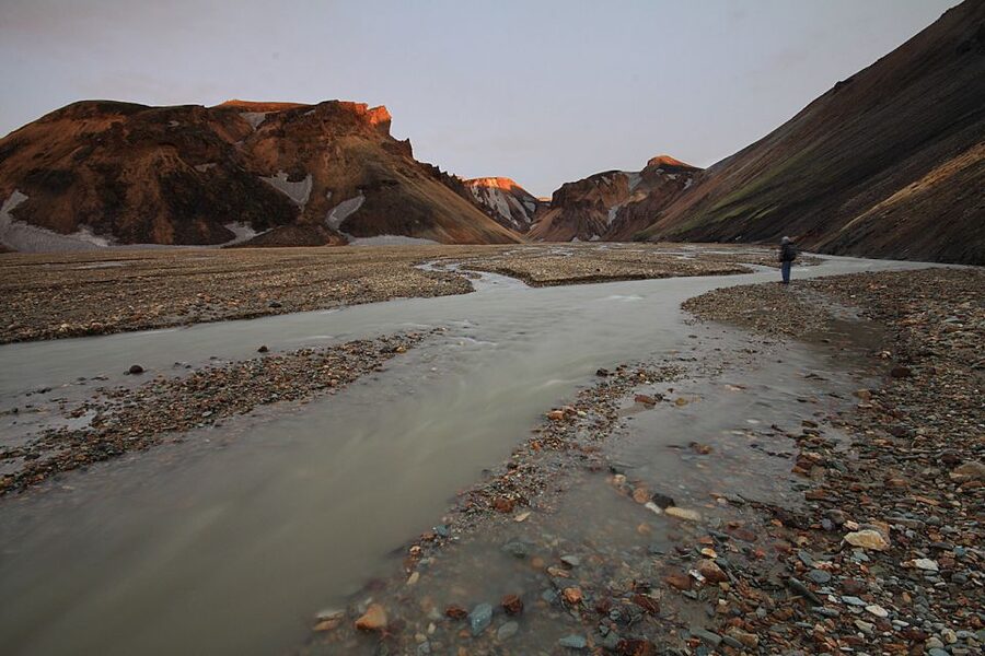 Reykjavik: Landmannalaugar Super-Jeep Tour - What the guide adds to a long day