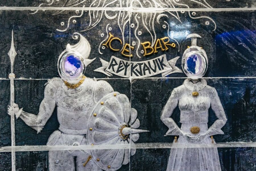 Reykjavik: Magic Ice Bar Entrance and Welcome Drink - The Viking carvings and ice sculptures