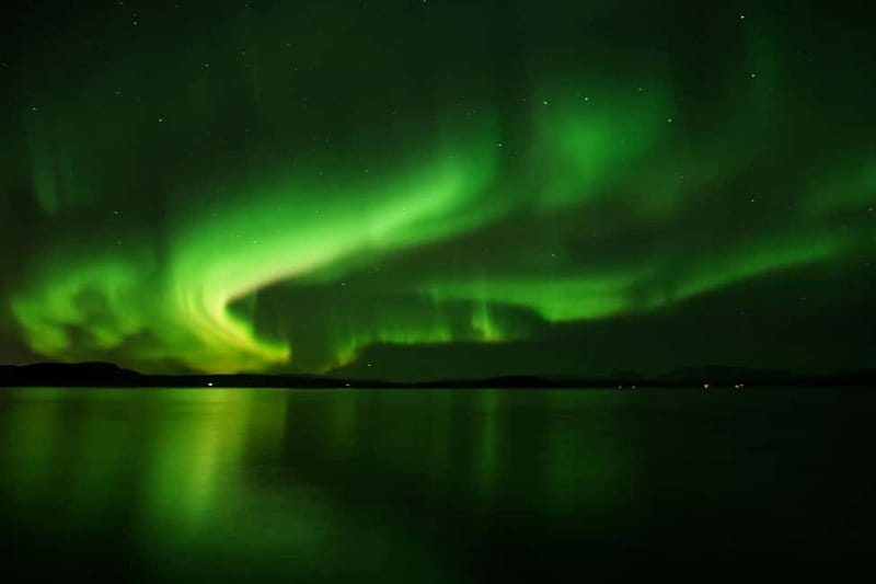 Reykjavik: Northern Lights Adventure Tour with Hot Chocolate - Key points to know before you book