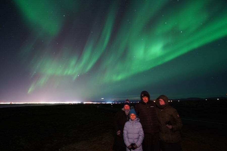 Reykjavik: Premium Northern Lights Tour with Free Photos - Seeing the lights, and handling a miss