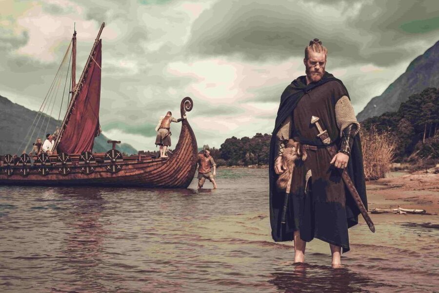 Reykjavik: Private Icelandic Viking Age Walking Tour - Language, timing, and weather tips