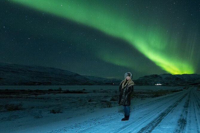Reykjavik Private Northern Lights Tour with Pro Photographer - Why this private Reykjavik hunt works
