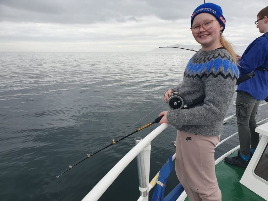 Reykjavik's Finest Catch: Guided Sea Angling Tour - What the three-hour schedule feels like