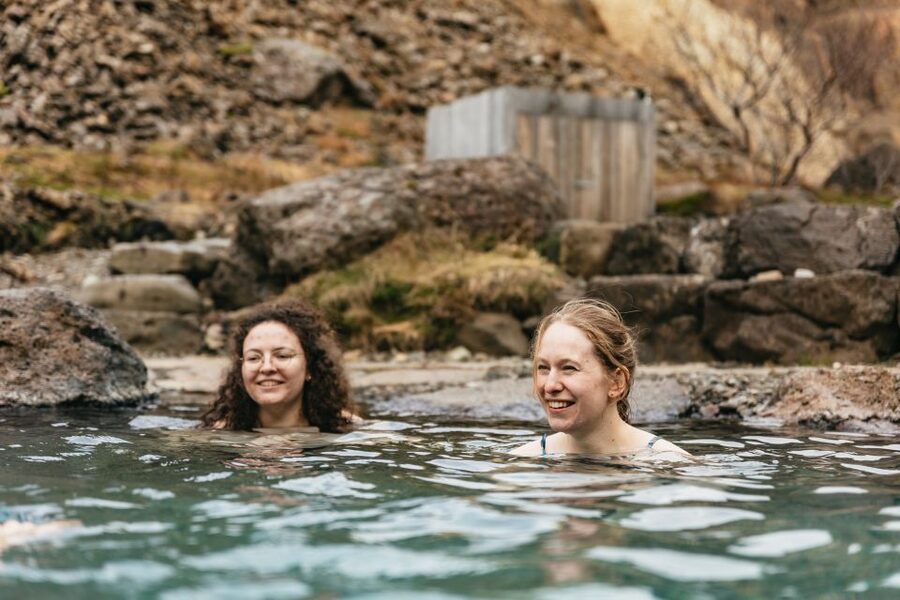 Reykjavik: Silver Circle Tour, Canyon Ride, & Thermal Baths - What to pack for changing West Iceland weather