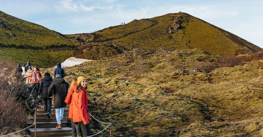 Reykjavik: Silver Circle Tour, Canyon Ride, & Thermal Baths - Sturlureykir Horse Farm brings the route to life