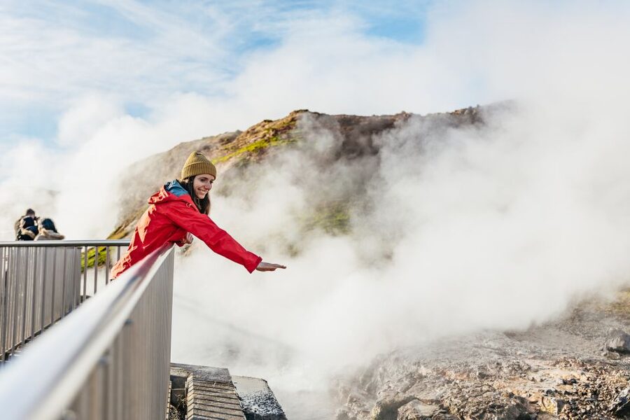 Reykjavik: Silver Circle Tour, Canyon Ride, & Thermal Baths - Deildartunguhver begins the geothermal story