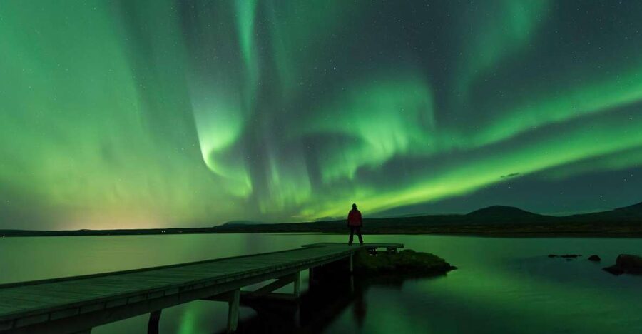 Reykjavik: Small Group Northern Lights Tour - Chasing the Aurora beyond Reykjavik’s city glow