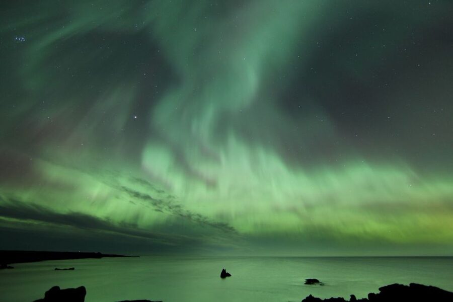 Reykjavik: Small Group Northern Lights Tour - Practical preparation for a cold night outside