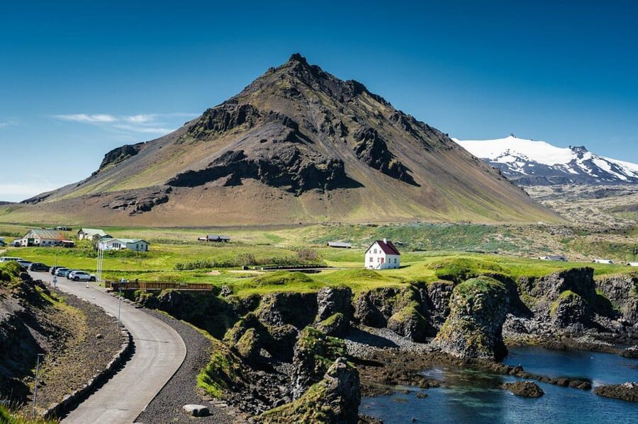 Reykjavik: Snæfellsnes Day Trip with Vatnshellir Lava Cave - The return journey and the cost of an 11-hour day