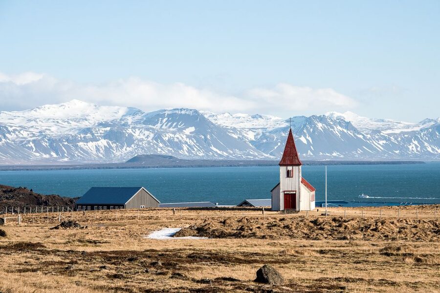 Reykjavik: Snaefellsnes & Mt. Kirkjufell Guided Minibus Tour - Búðakirkja is small, black, and wonderfully isolated