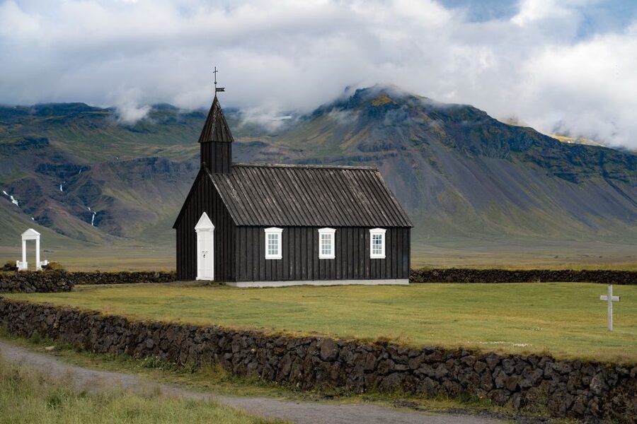 Reykjavik: Snaefellsnes & Mt. Kirkjufell Guided Minibus Tour - Pickup, minibus comfort, and the long road west