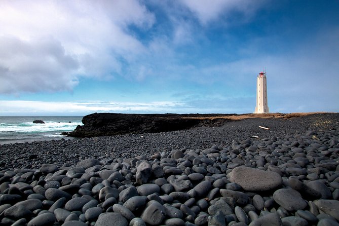 Reykjavik: Snaefellsnes National Park Small Group Trip - Hellnar, lunch, and a small fishing village