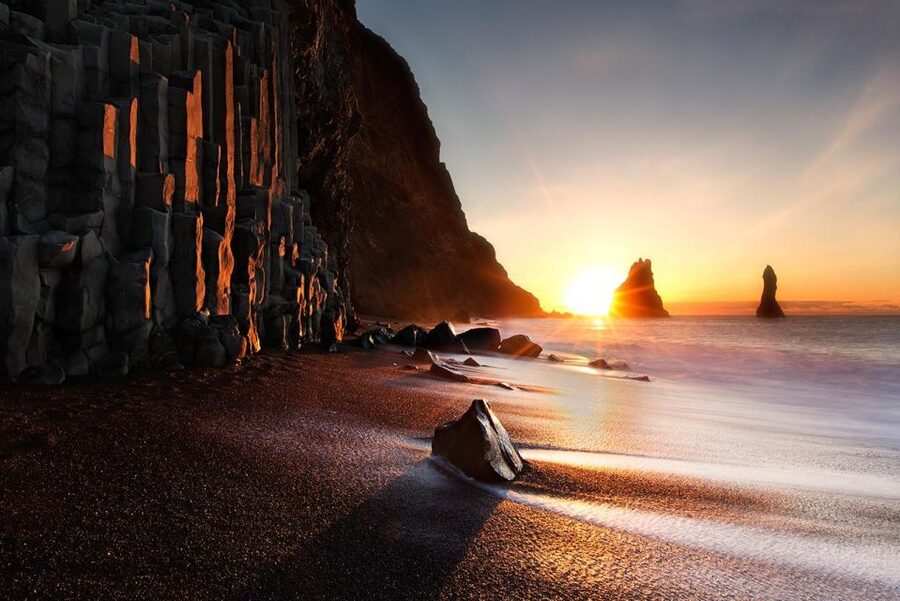 Reykjavik: South Coast and Katla Ice Cave Small Group Tour - A full day on the south coast