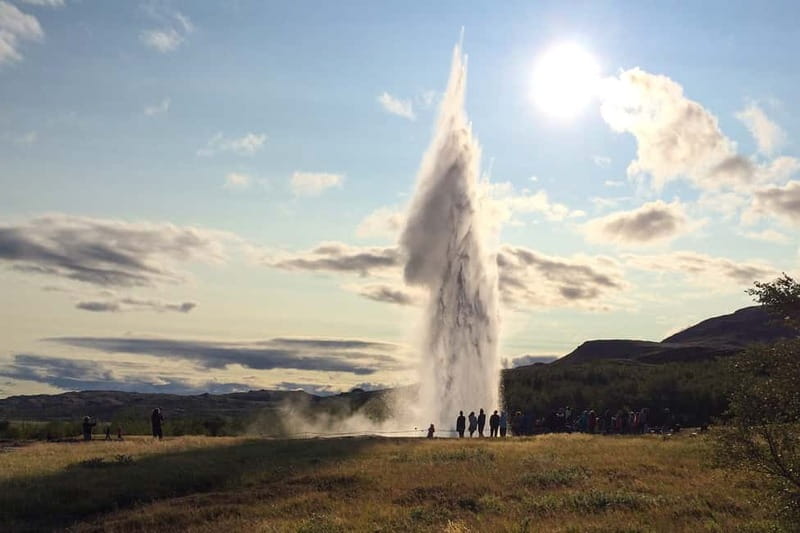 Reykjavik: The Golden Circle Day Tour - Geysir and Strokkur: Iceland’s ground-level fireworks